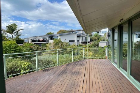 Photo of property in 8 Copperfield Terrace, Mellons Bay, Auckland, 2014