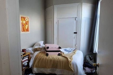 Photo of property in 21a Hargreaves Street, Mount Cook, Wellington, 6021