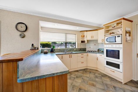 Photo of property in 3 Saddle Row, Welbourn, New Plymouth, 4310
