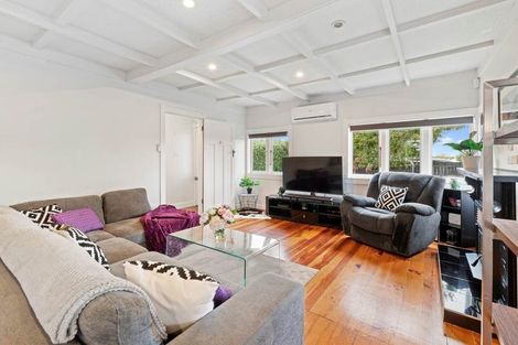 Photo of property in 190 Great South Road, Drury, 2113