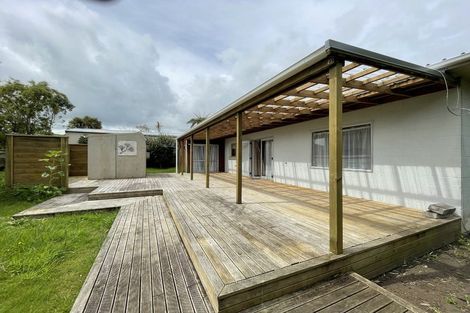 Photo of property in 9 Prudence Place, Oakura, 4314