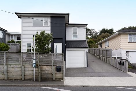 Photo of property in 114a Helston Road, Paparangi, Wellington, 6037