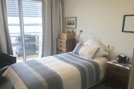 Photo of property in 1/5 Florance Place, Parklands, Christchurch, 8083