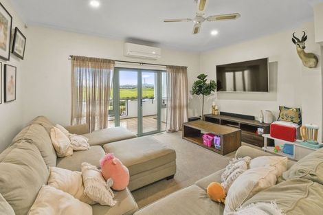 Photo of property in 15/150 Chapel Road, Flat Bush, Auckland, 2019