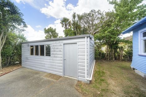 Photo of property in 26 Knowles Street, Terrace End, Palmerston North, 4410