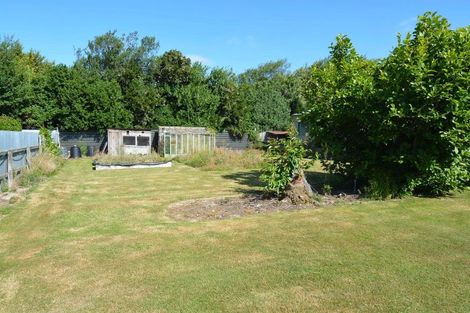 Photo of property in 16 Fraser Street, Waikiwi, Invercargill, 9810