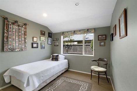 Photo of property in 6 Ross Place, Northwood, Christchurch, 8051