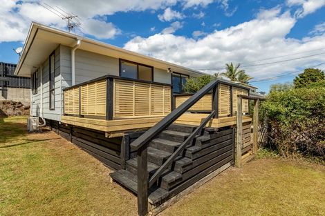 Photo of property in 2/900a Mount Eden Road, Three Kings, Auckland, 1024