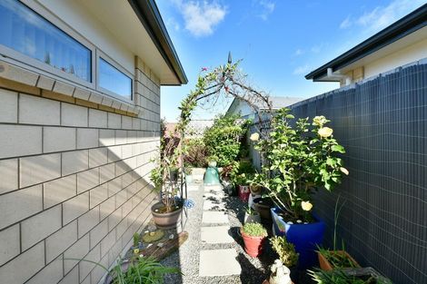 Photo of property in 43a Doment Crescent, Orewa, 0931