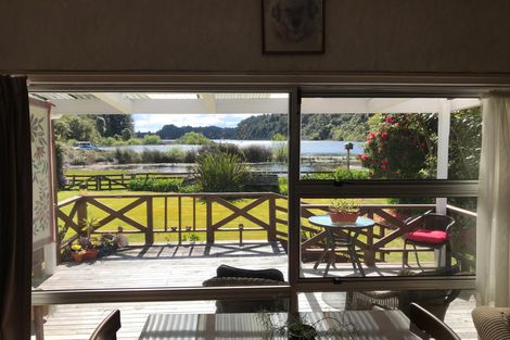 Photo of property in 31 Tombleson Road, Lake Rotoma, Rotorua, 3074