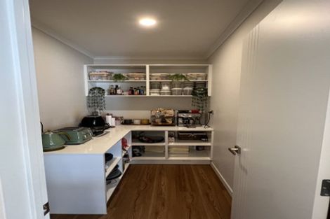 Photo of property in 92 Ksenia Drive, Flat Bush, Auckland, 2019