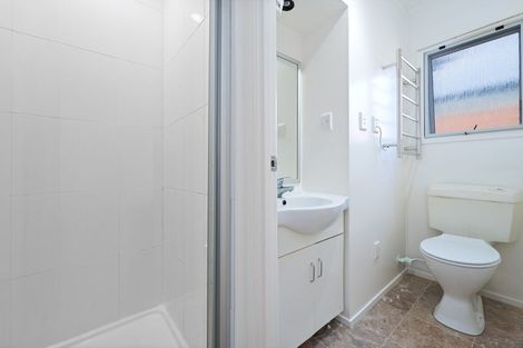 Photo of property in 4/77 Nile Road, Milford, Auckland, 0620