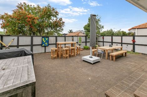 Photo of property in 60 Campbell Road, Mount Maunganui, 3116