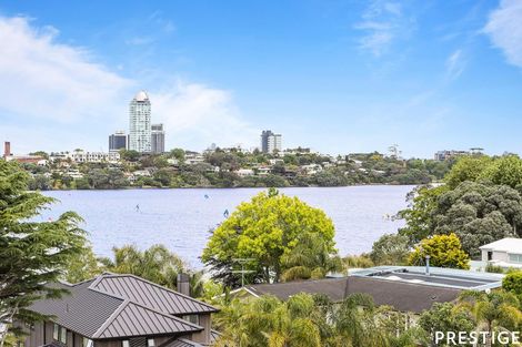 Photo of property in 8/72 Kitchener Road, Milford, Auckland, 0620