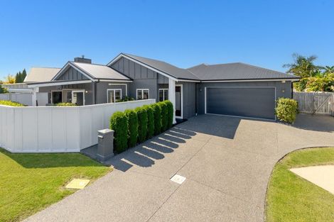 Photo of property in 7 The Glade, Papamoa Beach, Papamoa, 3118