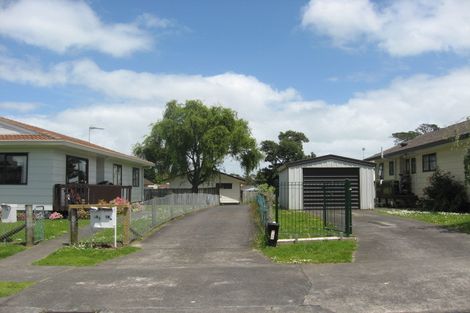 Photo of property in 20 Hanford Place, Clendon Park, Auckland, 2103
