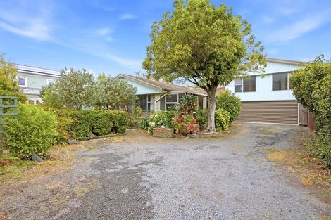 Photo of property in 20a Bryndwr Road, Fendalton, Christchurch, 8052