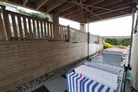 Photo of property in 31 Saint Maroun Rise, The Gardens, Auckland, 2105