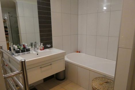 Photo of property in Bellagio Apartments, 1b/39 Taranaki Street, Te Aro, Wellington, 6011