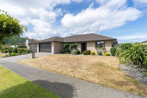 Photo of property in 81 Awatea Avenue, Paraparaumu, 5032