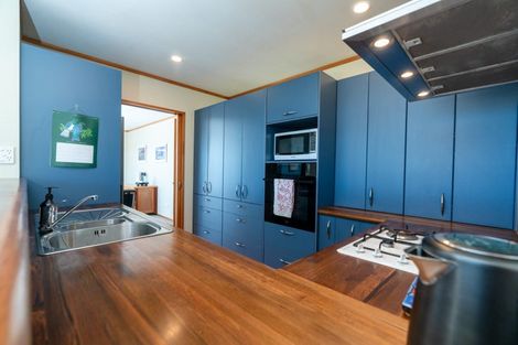 Photo of property in 3 Kapil Grove, Khandallah, Wellington, 6035