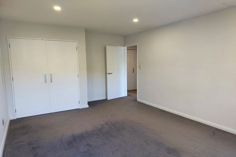 Photo of property in 21 Kopiko Way, Brooklyn, Wellington, 6021