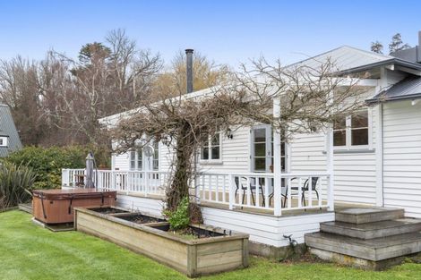 Photo of property in 14 Worsleys Road, Cracroft, Christchurch, 8025