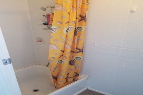 Photo of property in 2 Okahukura Road, Tapora, Wellsford, 0977