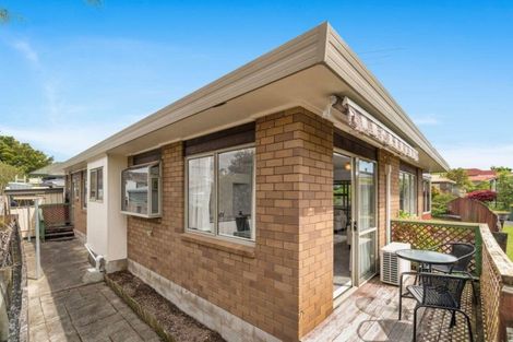 Photo of property in 56 Bodi Place, Te Atatu South, Auckland, 0610