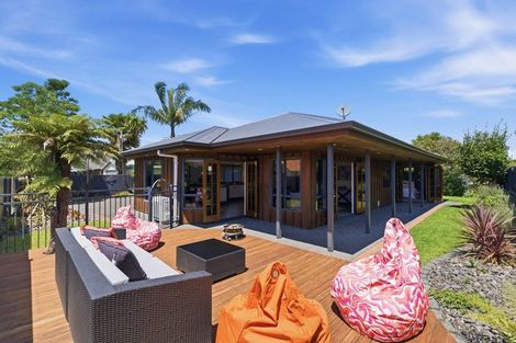 Photo of property in 19 Ranfurly Terrace, Pyes Pa, Tauranga, 3112