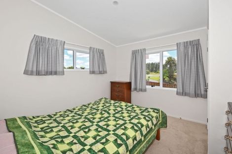 Photo of property in 3 Boundary Road, Hikurangi, 0114