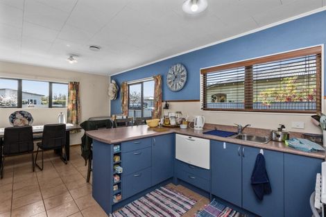 Photo of property in 114 Garnett Street, Raureka, Hastings, 4120