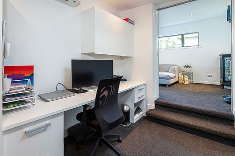 Photo of property in 19a Hyde Road, Rothesay Bay, Auckland, 0630