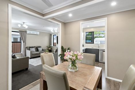 Photo of property in 14 Quinn Road, Levin, 5510