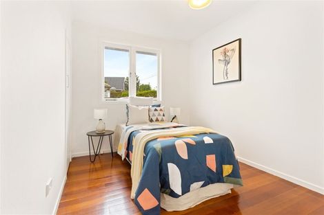 Photo of property in 18 Karamu Street, Te Atatu Peninsula, Auckland, 0610