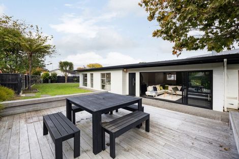 Photo of property in 13 Sunnyhills Avenue, Glenview, Hamilton, 3206