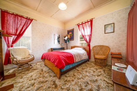 Photo of property in 29 Pipiroa Road, Ngatea, 3503