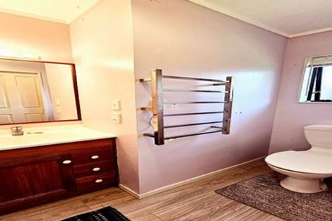 Photo of property in 22 Halcione Close, Flagstaff, Hamilton, 3210