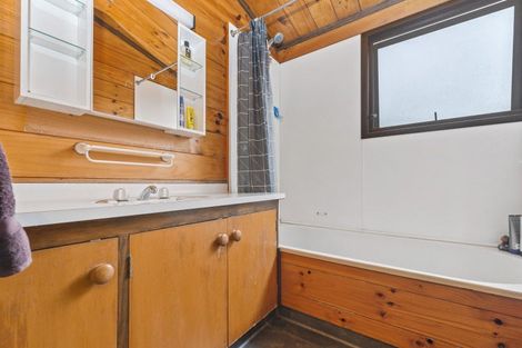 Photo of property in 40 Icarus Place, Sunnybrook, Rotorua, 3015