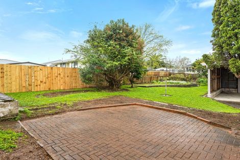 Photo of property in 27 Royston Street, Rosehill, Papakura, 2113