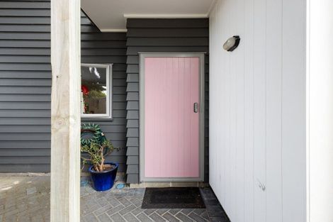 Photo of property in 12d Cameron Road, Hamilton East, Hamilton, 3216