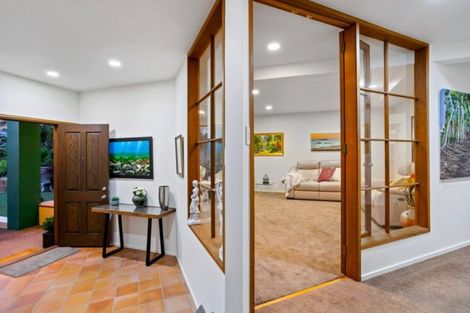 Photo of property in 1/48 Masterton Road, Rothesay Bay, Auckland, 0630