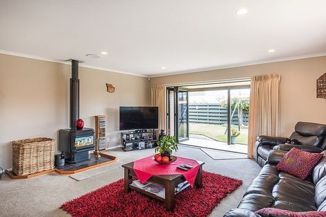 Photo of property in 289 Fitzherbert Road East, Aokautere, Palmerston North, 4471