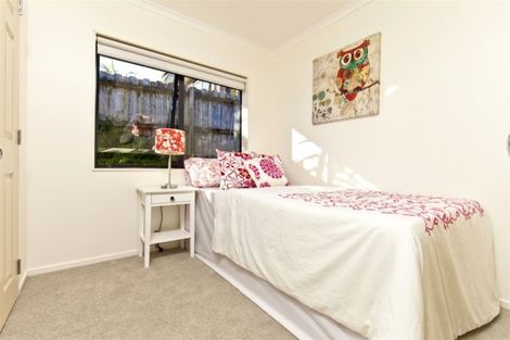 Photo of property in 56 View Ridge Drive, Ranui, Auckland, 0612