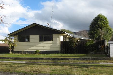 Photo of property in 25 Noni Street, Turangi, 3334