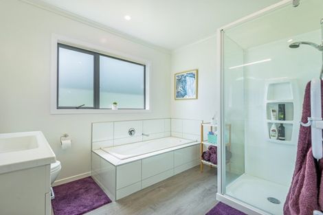 Photo of property in 149 Albert Road, Tokomaru, Palmerston North, 4474