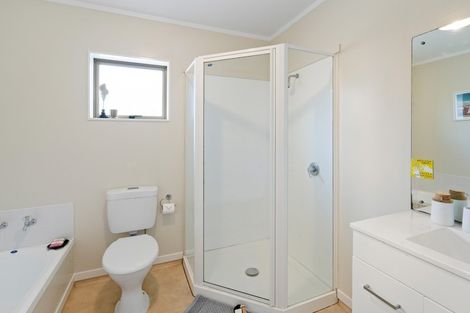 Photo of property in 256 Royal Road, Massey, Auckland, 0614