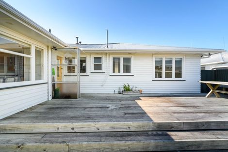 Photo of property in 9 Belvedere Crescent, Takaro, Palmerston North, 4412