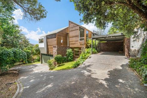 Photo of property in 13 Bayview Road, Paremata, Porirua, 5024