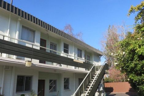 Photo of property in 4/211 River Road, Claudelands, Hamilton, 3214